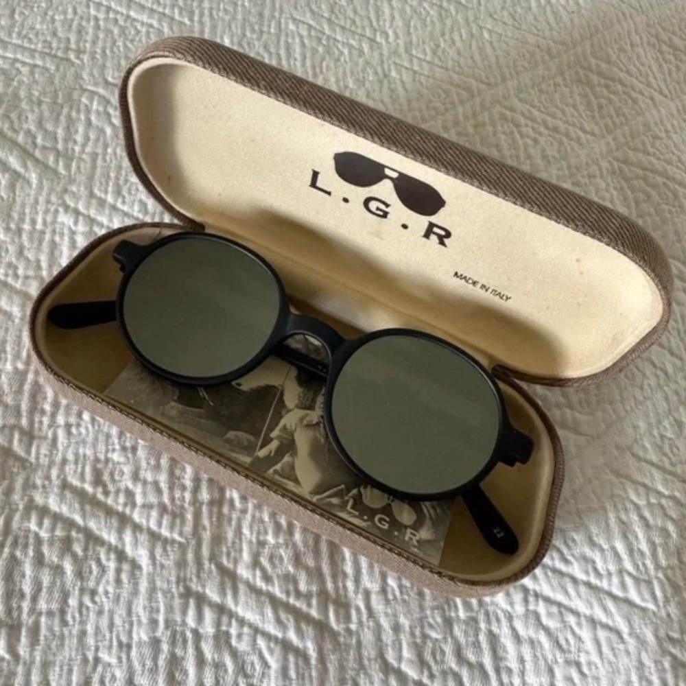 LGR Reunion Sunglasses Black Matte Silver Mirrored Lenses